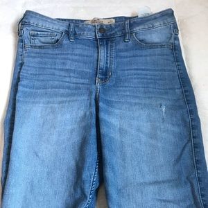 Hollister Skinny high rise jeans
